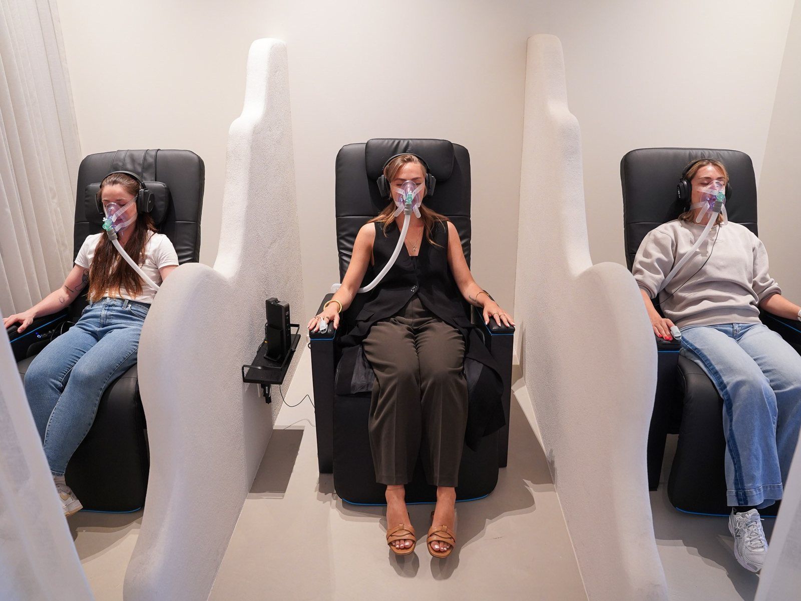 Drie klanten in een hypoxieruimte